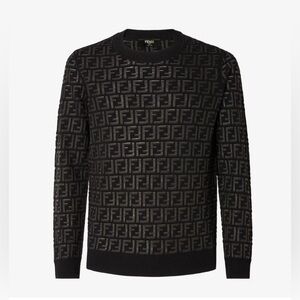 Fendi Pullover Timeless